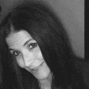 Meet your Posher, Michele